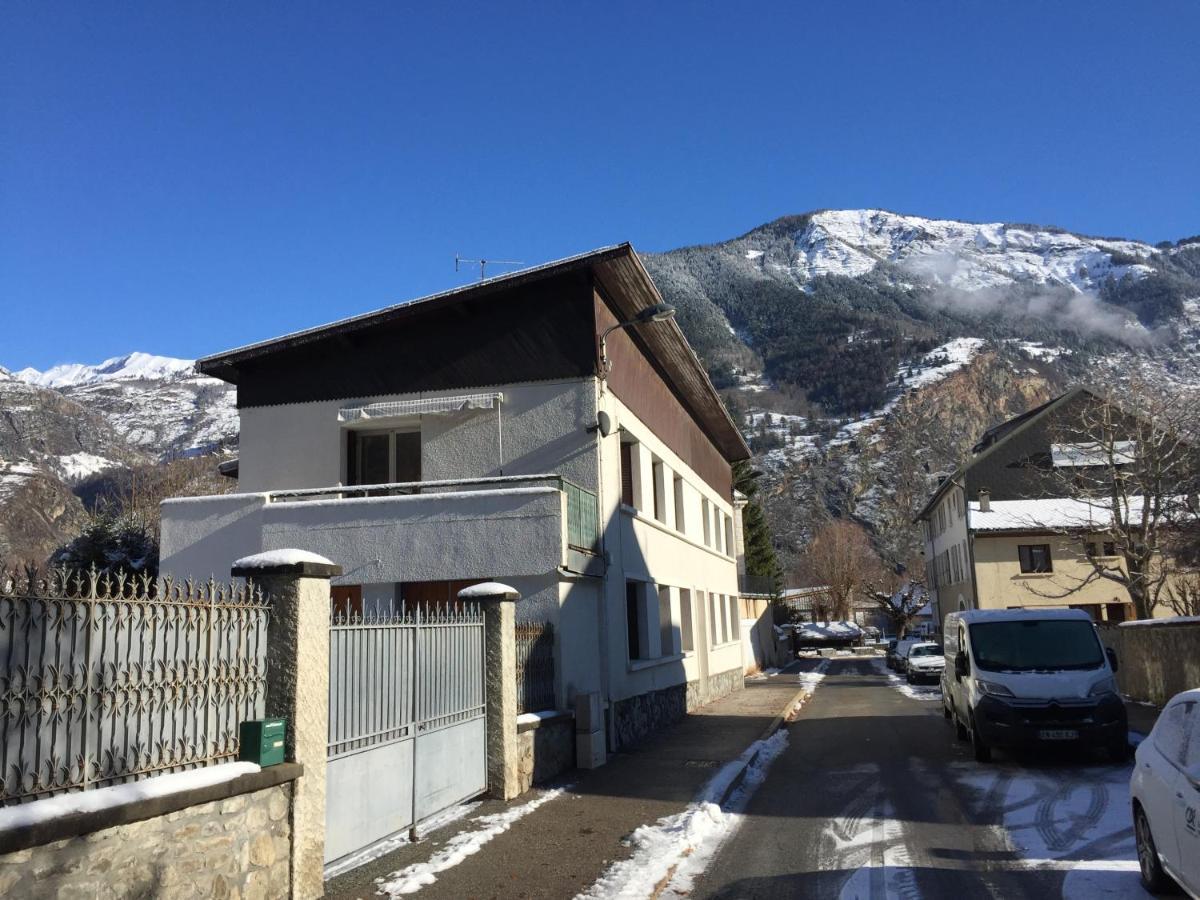 Superbe Appartement A Bourg D'Oisans Avec Terrasse Sud Le Bourg-dʼOisans Exterior foto